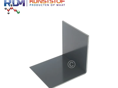 Gehoekte PVC plaat op maat